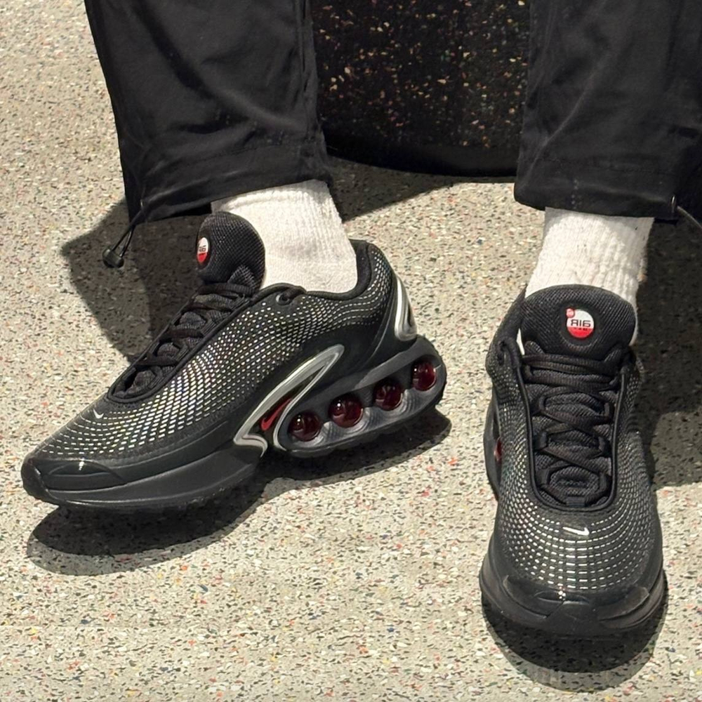 Nike Air Max Dn Black Metallic Silver Red