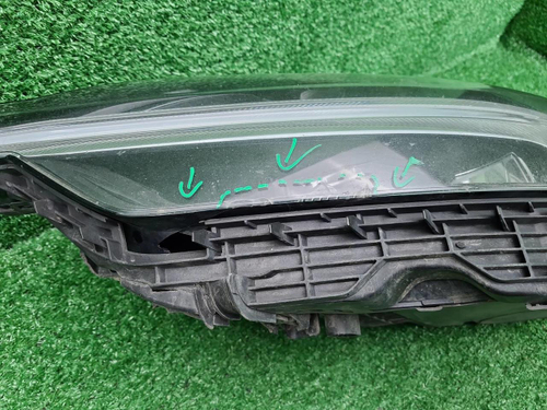 Фара левая Volvo XC60 2 (2021-н.в.) LED