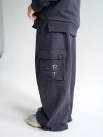 Спортивный костюм для девочки в школу