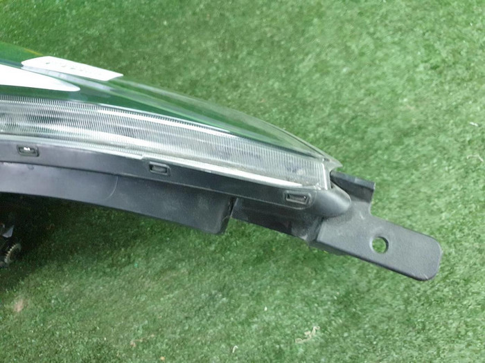 Фара правая Kia Rio 4 (2020-н.в.) галоген