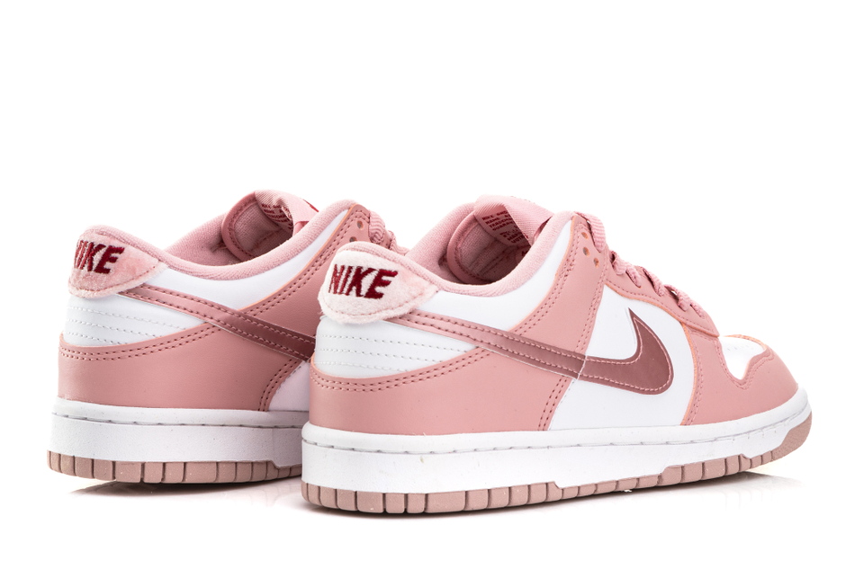 Nike Dunk "Pink Velvet"