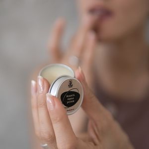 Бальзамы для губ