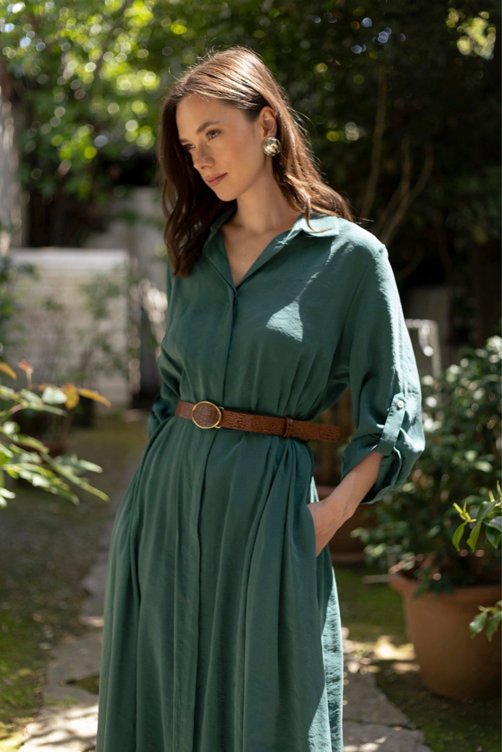 Платье -рубашка с боковыми кармана в комплекте с поясом