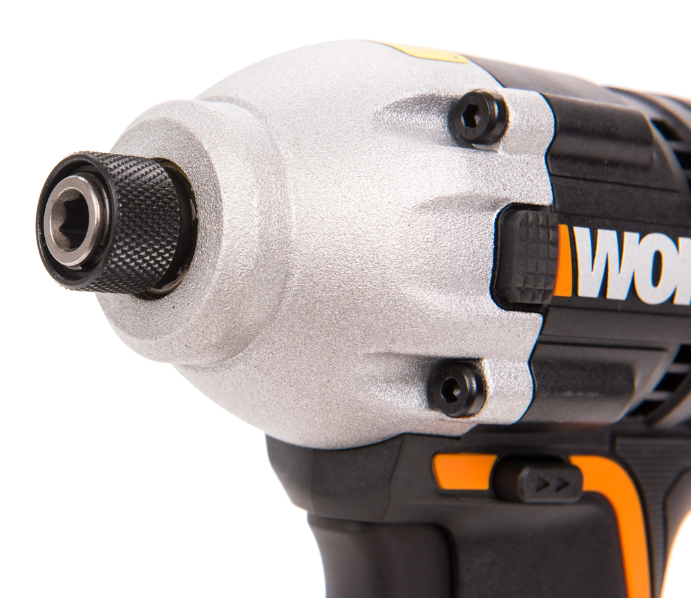 Шуруповерт импульсный ударный бесщеточный аккумуляторный WORX WX261