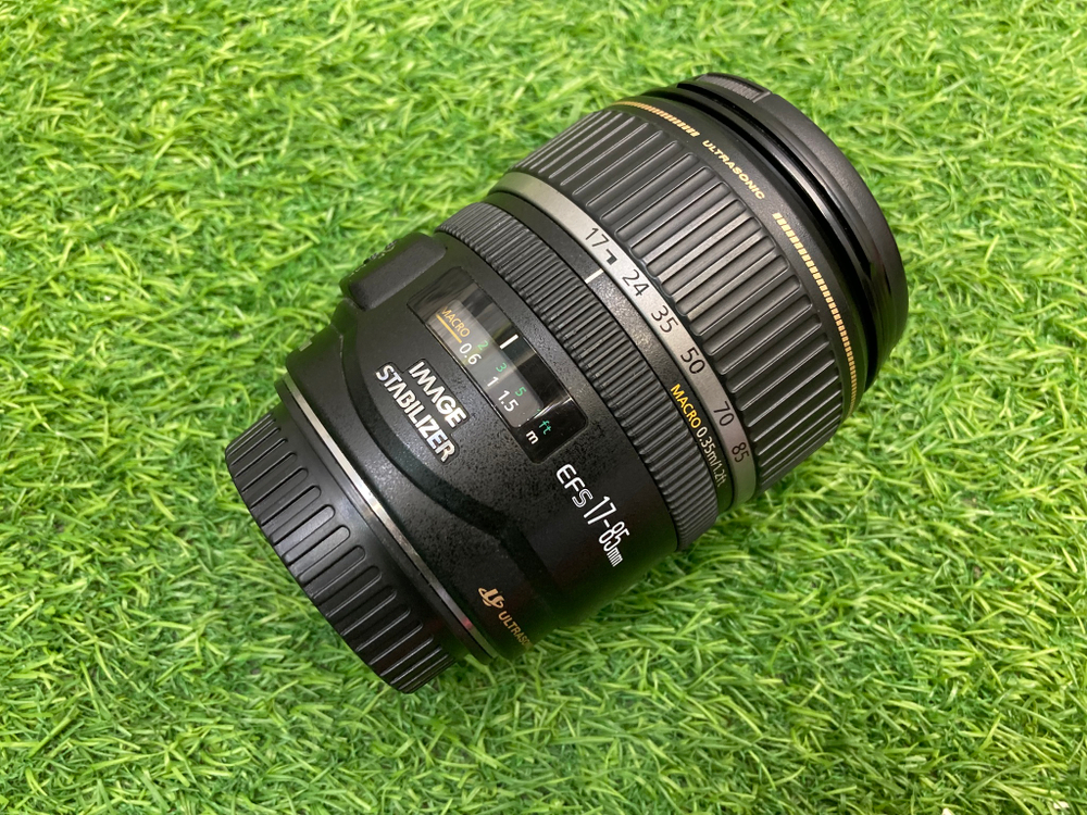 Сanon EF-S 17-85mm 4-5.6 IS USM