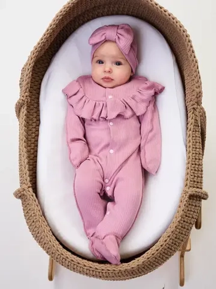 Комбинезон на выписку для новорожденного