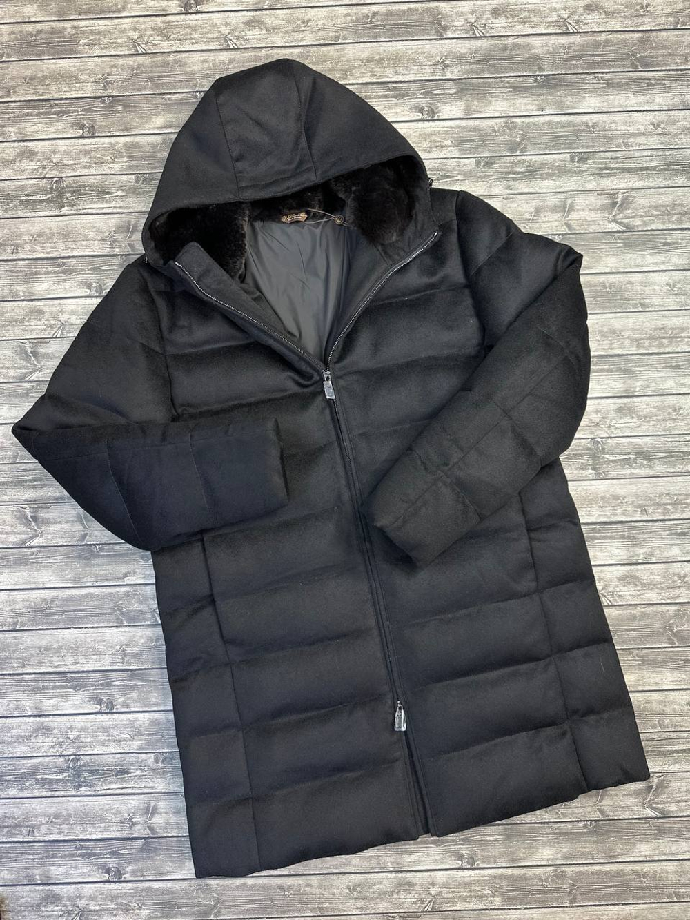 Пуховик Loro Piana