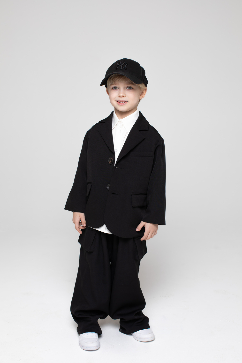 Брюки с карманами