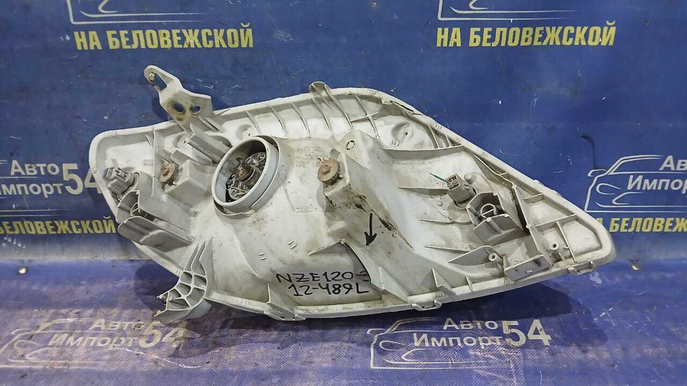 Фара передняя левая TOYOTA FIELDER 2000