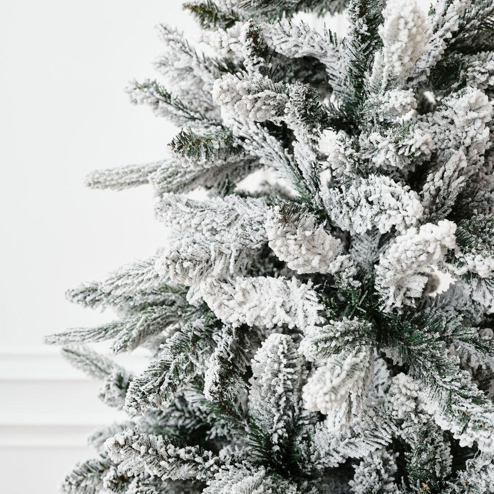 Заснеженная елка «Bourget» (Литая+пвх) 210 см / 2,1 м