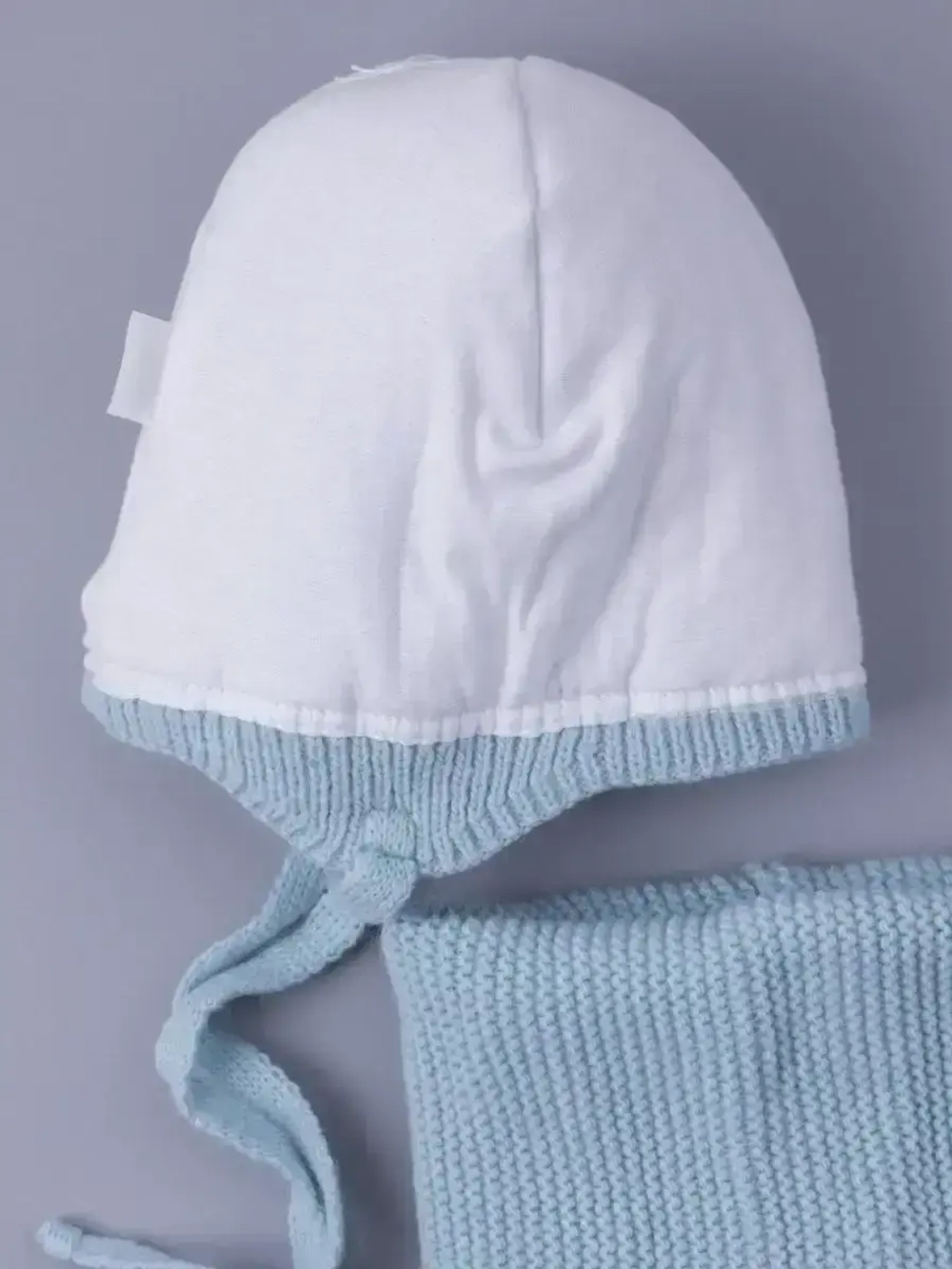 Шапка зимняя детская с помпоном и снуд