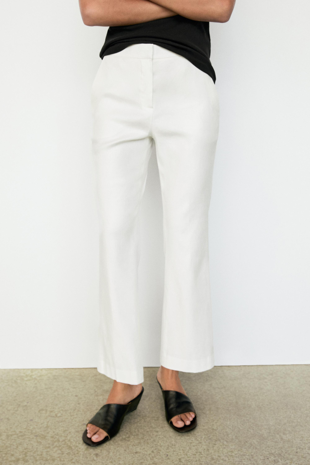 Massimo Dutti Брюки Kick Flare из льняной ткани, белый