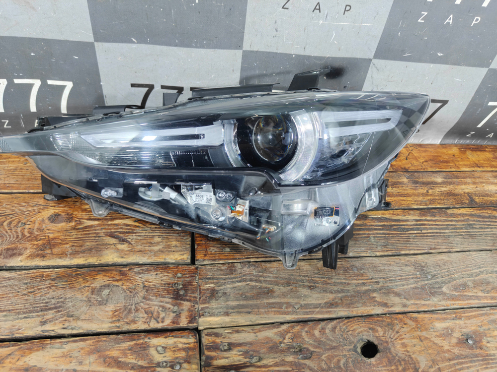 Фара левая Adaptive LED Mazda CX-5 2 (KF) 17-нв Б/У Оригинал KB8P51041J