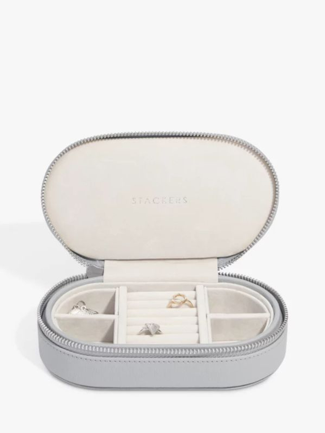 Органайзер для украшений дорожный Stackers Oval Travel Case (Pebble Grey) (светло-серый / Pebble Grey)