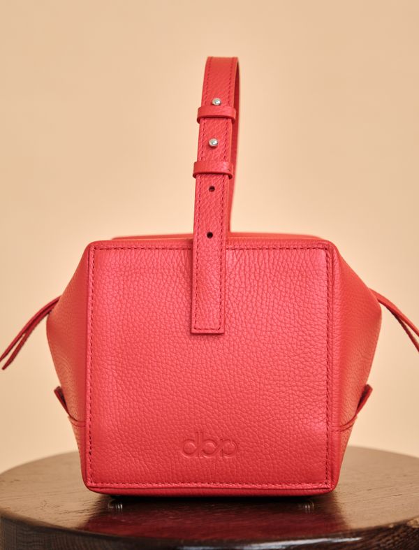 Кожаная сумка Quadra DBR 30989 красный