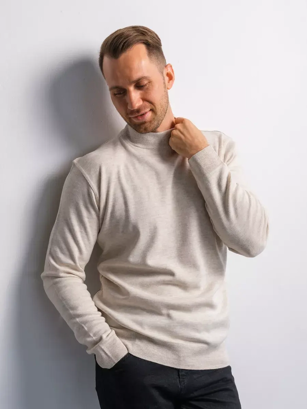 Джемпер Турция тонкий теплый с горлом