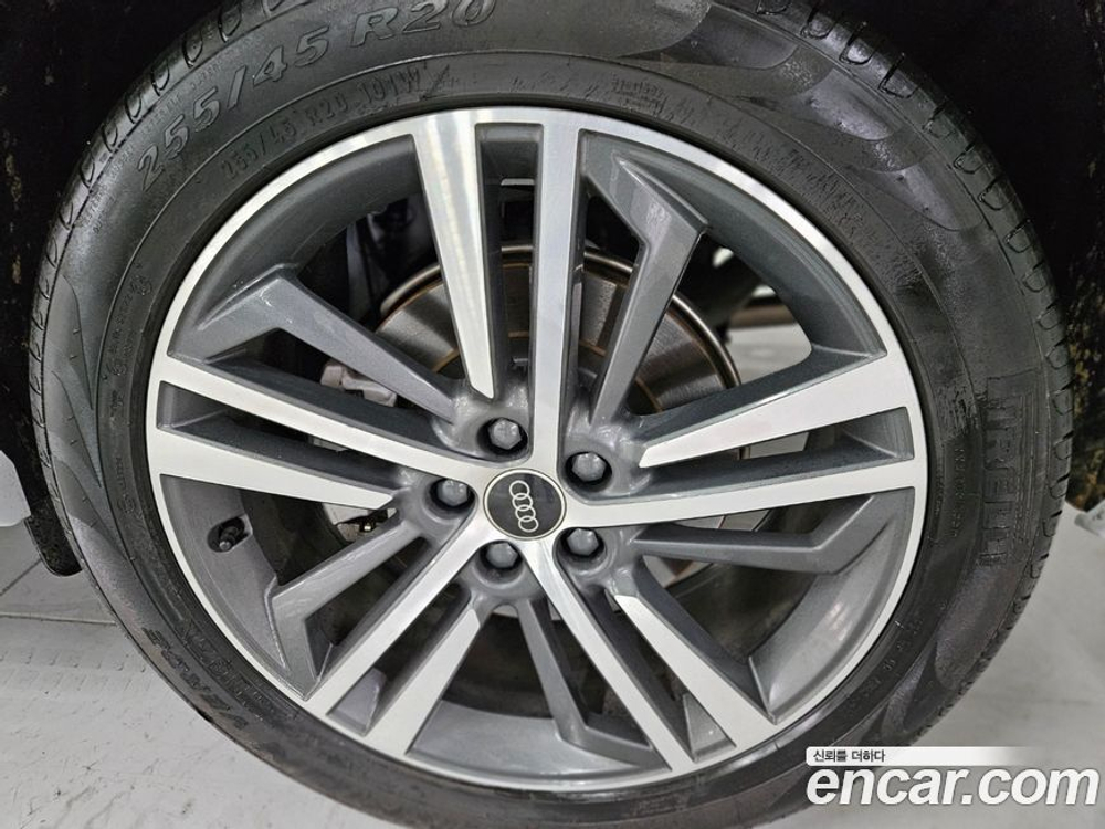 Audi Q5 (FY) 40 TDI Quattro Premium (01.2023)