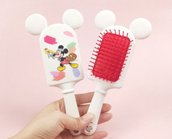 SALE! Массажная расческа Disney Mickey Mouse, на мягкой подушечке,1 шт. Черный+ красный.