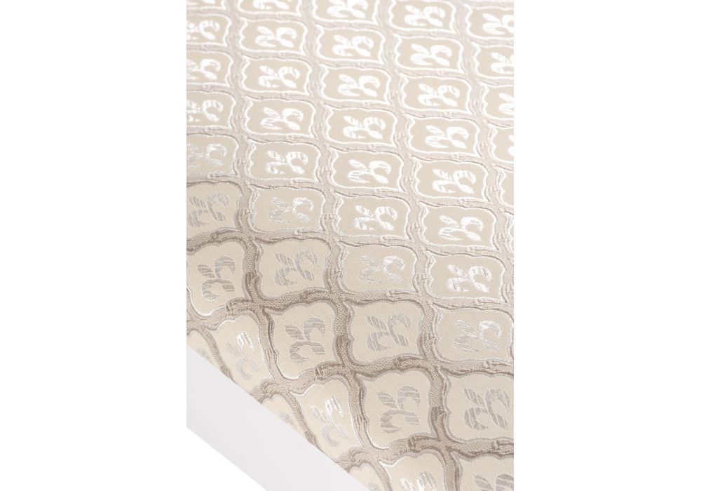 Деревянный стул Гроджин белый / бежевый