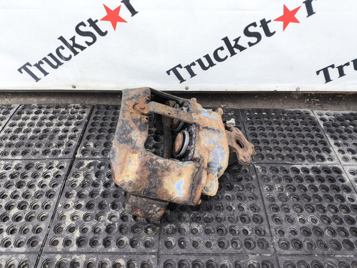 Суппорт правый