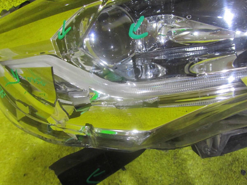 Битая Фара правая Mitsubishi Pajero Sport 3 (2015-2021) LED