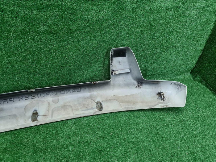 Накладка перед. бампера Toyota LC Prado 150 09-13