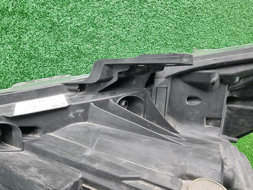 Фара правая Mercedes V W447 (2014-н.в.) LED