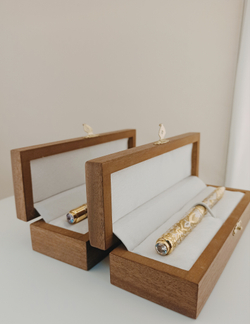 Подарочная ручка "Элитная" № 4 с фианитом