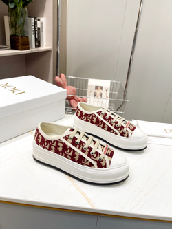 Christian Dior Walk'n'Dior Sneaker