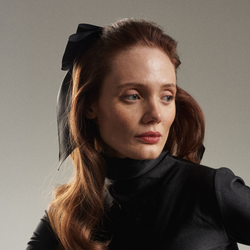 Двойной бант с лентой