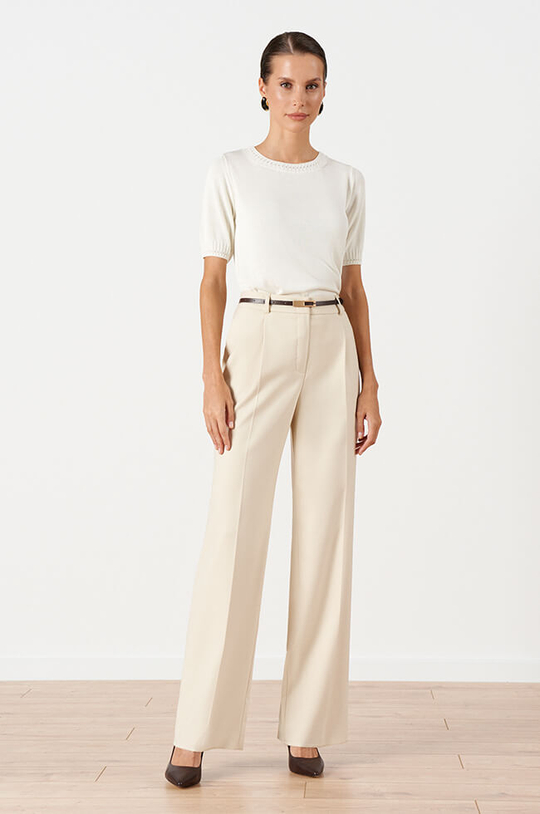 23255 Джемпер женский (молочный)