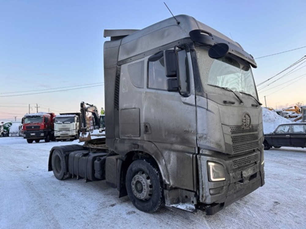 FAW JH6 4x2 Седельный тягач ORYX (Дизельный, 11,6 л, 453 л.с., АТ)