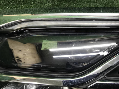 Фара левая VW Touareg 3 (2018-2023) LED