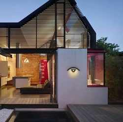 Светильник настенный светодиодный, бра, уличный фонарь с датчиком движения, влагозащищенный IP65,18 Вт, черный 4000K