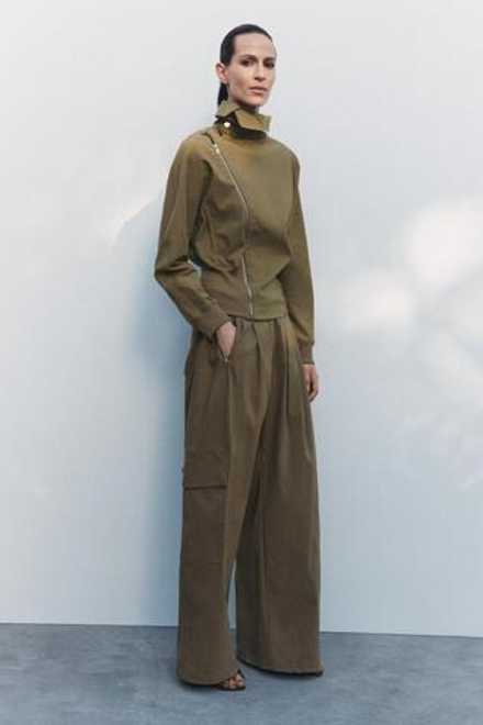 ZARA КУРТКА С ВЫСОКИМ ГОРЛОМ, ХАКИ