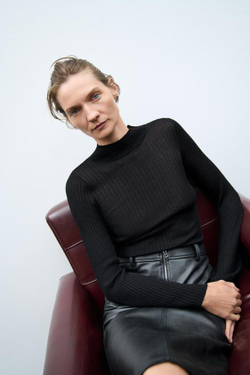 ZARA СВИТЕР ИЗ ТОНКОГО ТРИКОТАЖА В РУБЧИК, ЧЕРНЫЙ