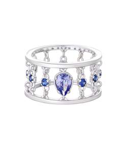 Кольцо широкое из серебра со вставками из фианитов цвета танзанит