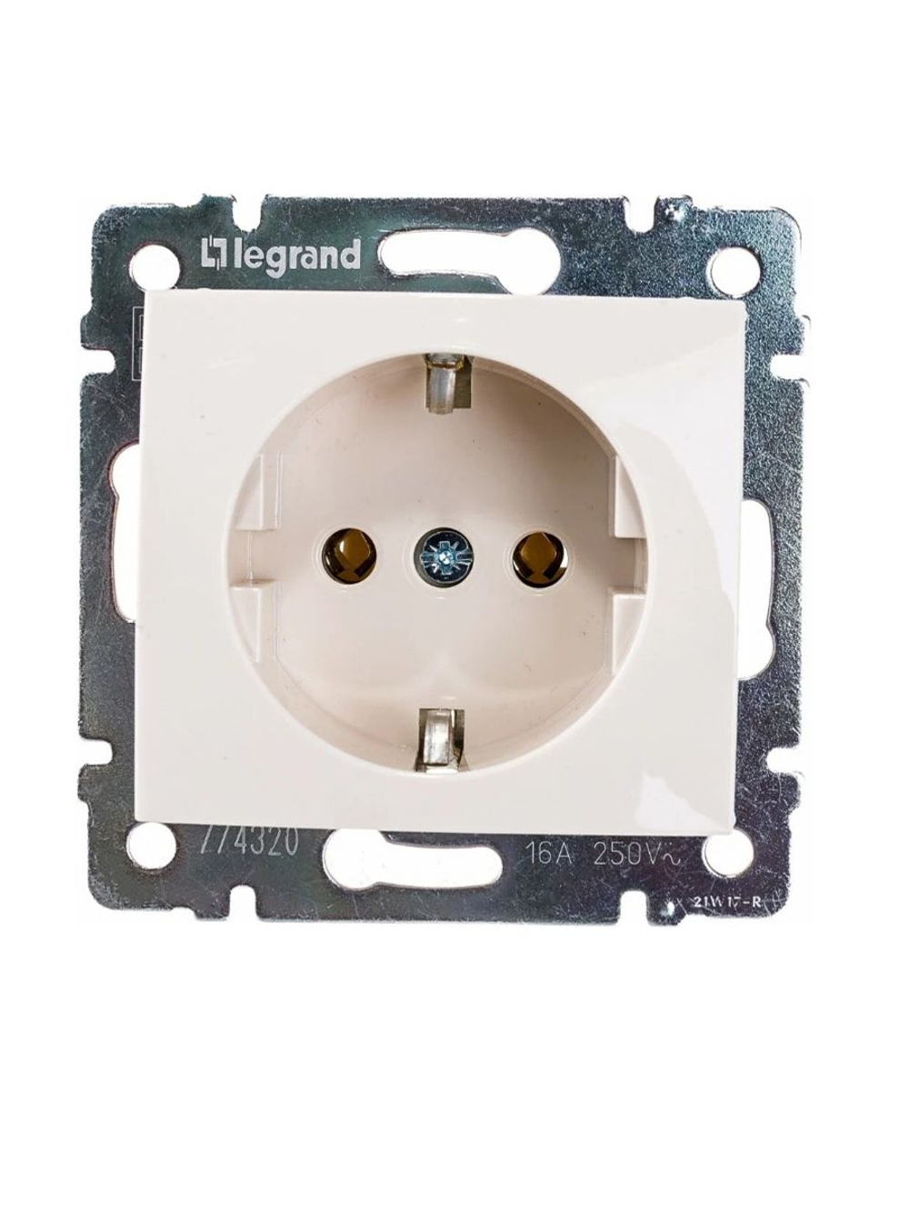 Legrand розетка 4320 с рамкой 3 с/к