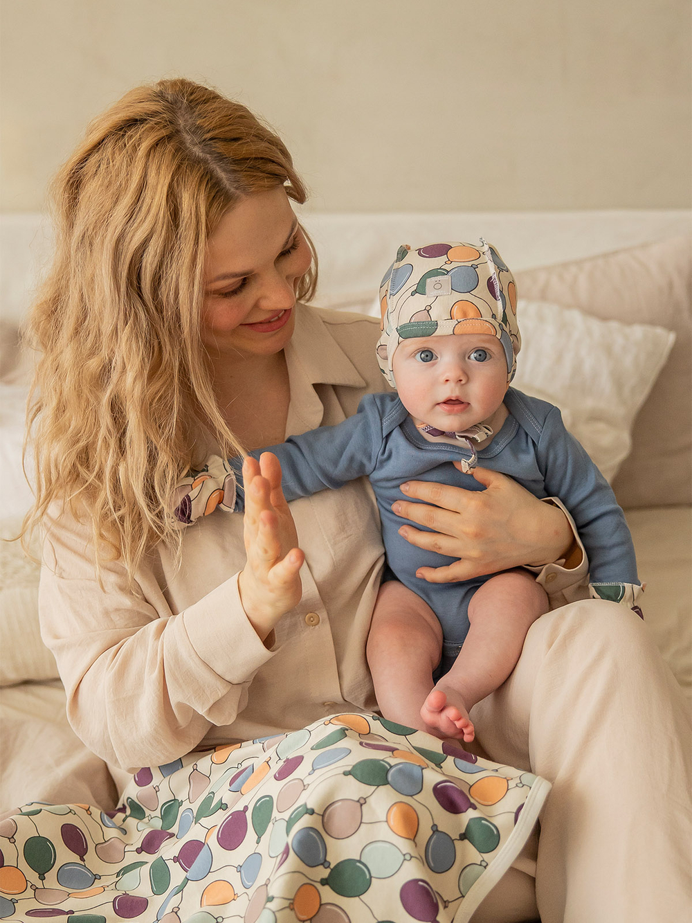 Чепчик Mjölk Шарики, уценка