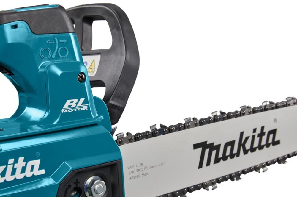 Пила цепная аккумуляторная MAKITA UC004GZ