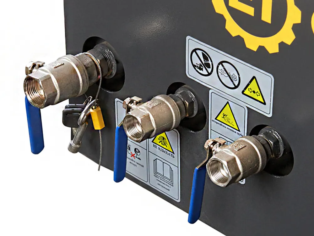 Дизельный винтовой компрессор SDX 210S-8 на раме