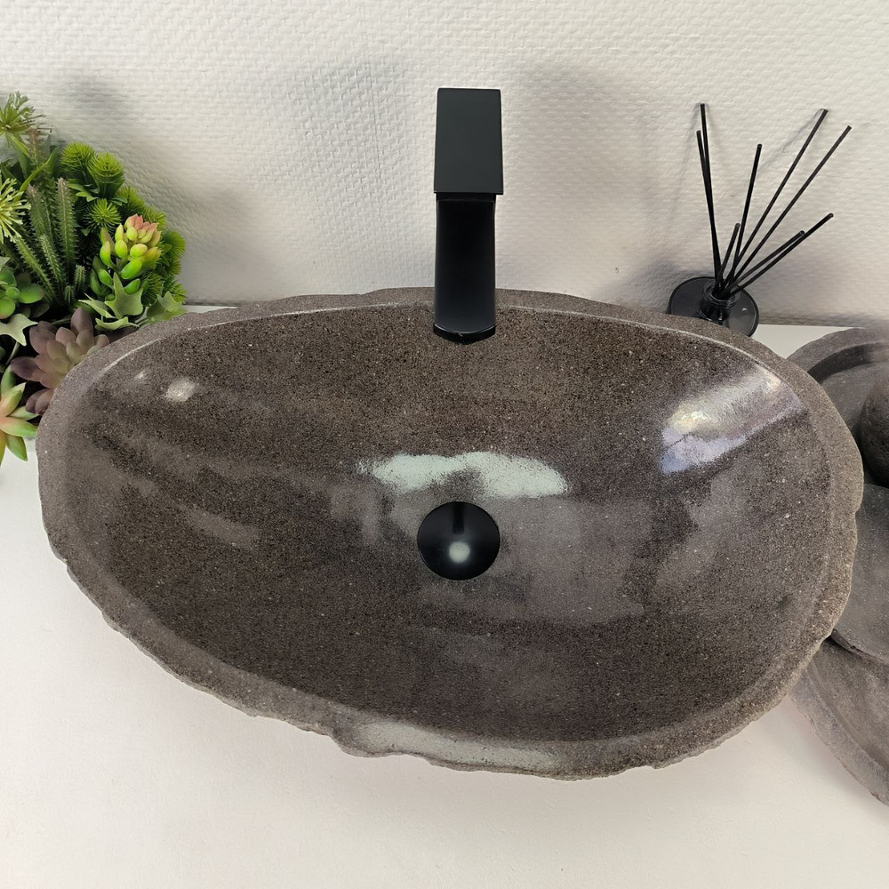Раковина из речного камня RS-64884 50*37*16 0857