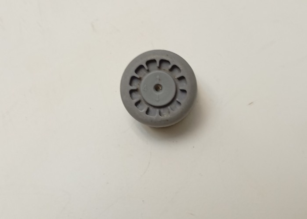 DW1455FI ктп10 Ролик направляющей корзины для посудомоечной машины Teka DW1455FI б/у
