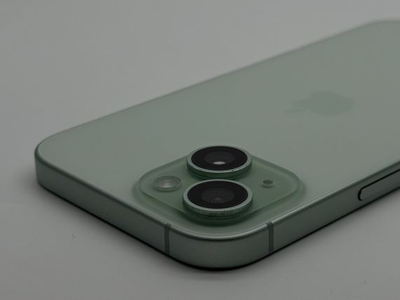iPhone 15 128Gb Green