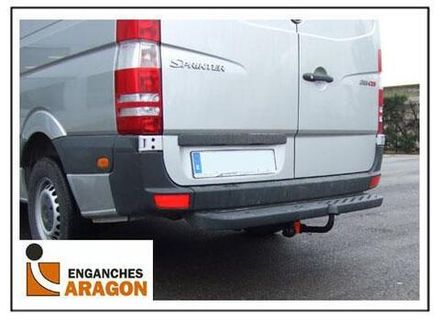 ТСУ для VW Crafter 3.0-5.0 Tm фургон/автобус с задн.ступ. (база 3.250/3.665 /4.325 mm) 2006-2017/MERCEDES Sprinter 3.0-5.0 Tm фургон/автобус с задн.ст