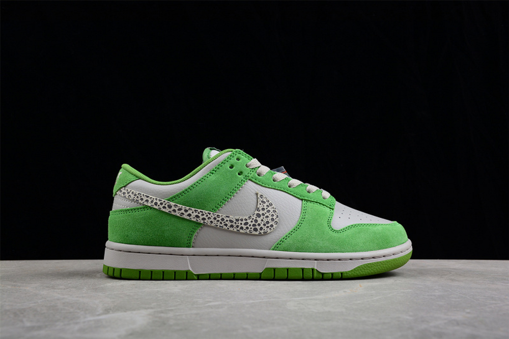 Nike Dunk Low AS Safari Swoosh Chlorophyll