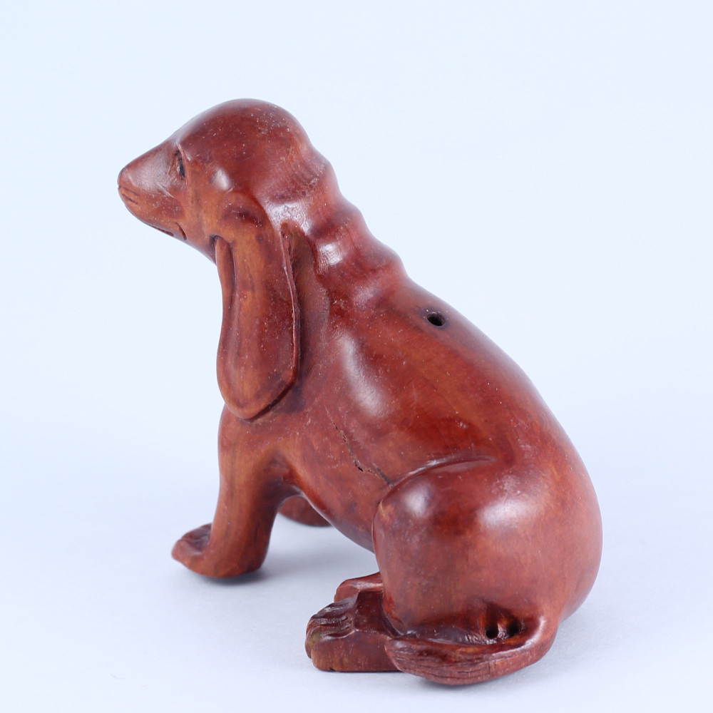 Нэцкэ Собака с длинными ушами