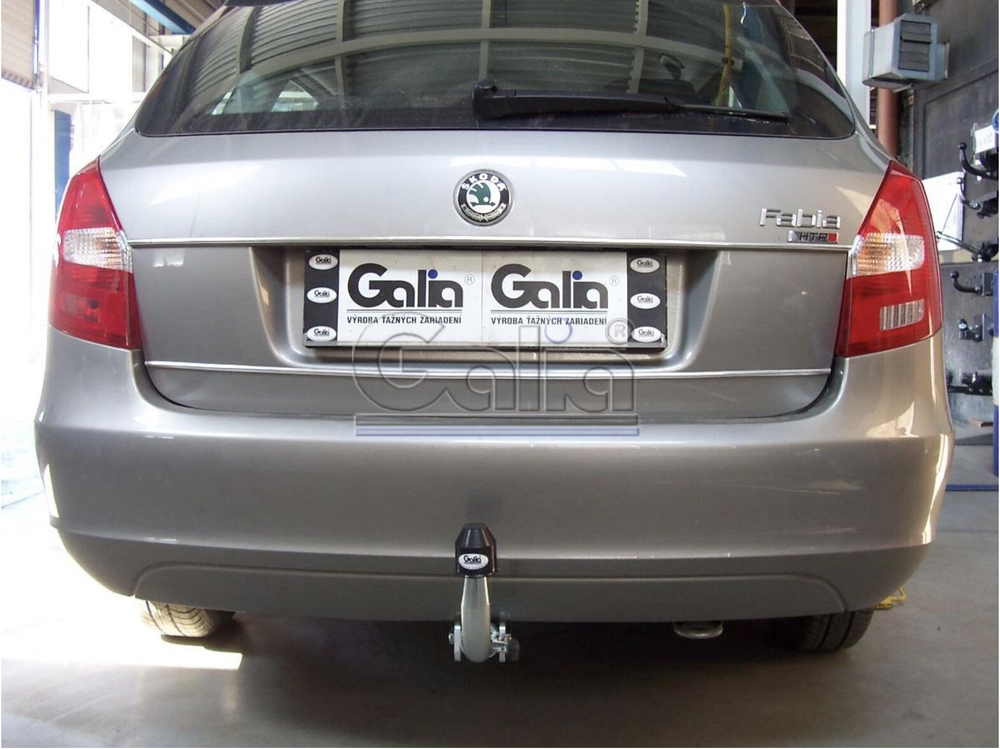 Фаркоп оцинкованный Galia S082A для Skoda Fabia седан/универсал 2000-2014(паспорт и сертификат в комплекте)(без электрики)