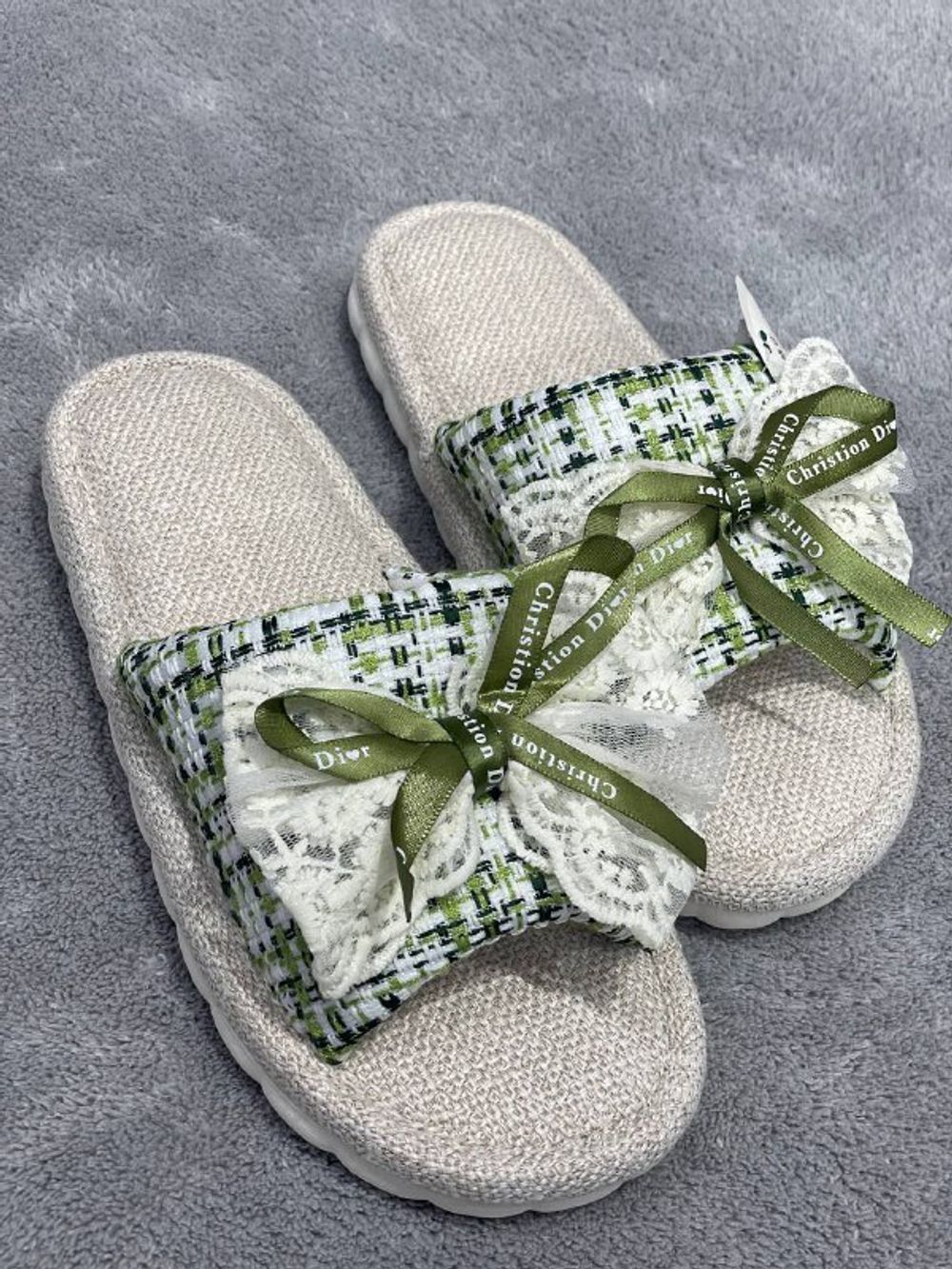 Домашние тапочки Лен