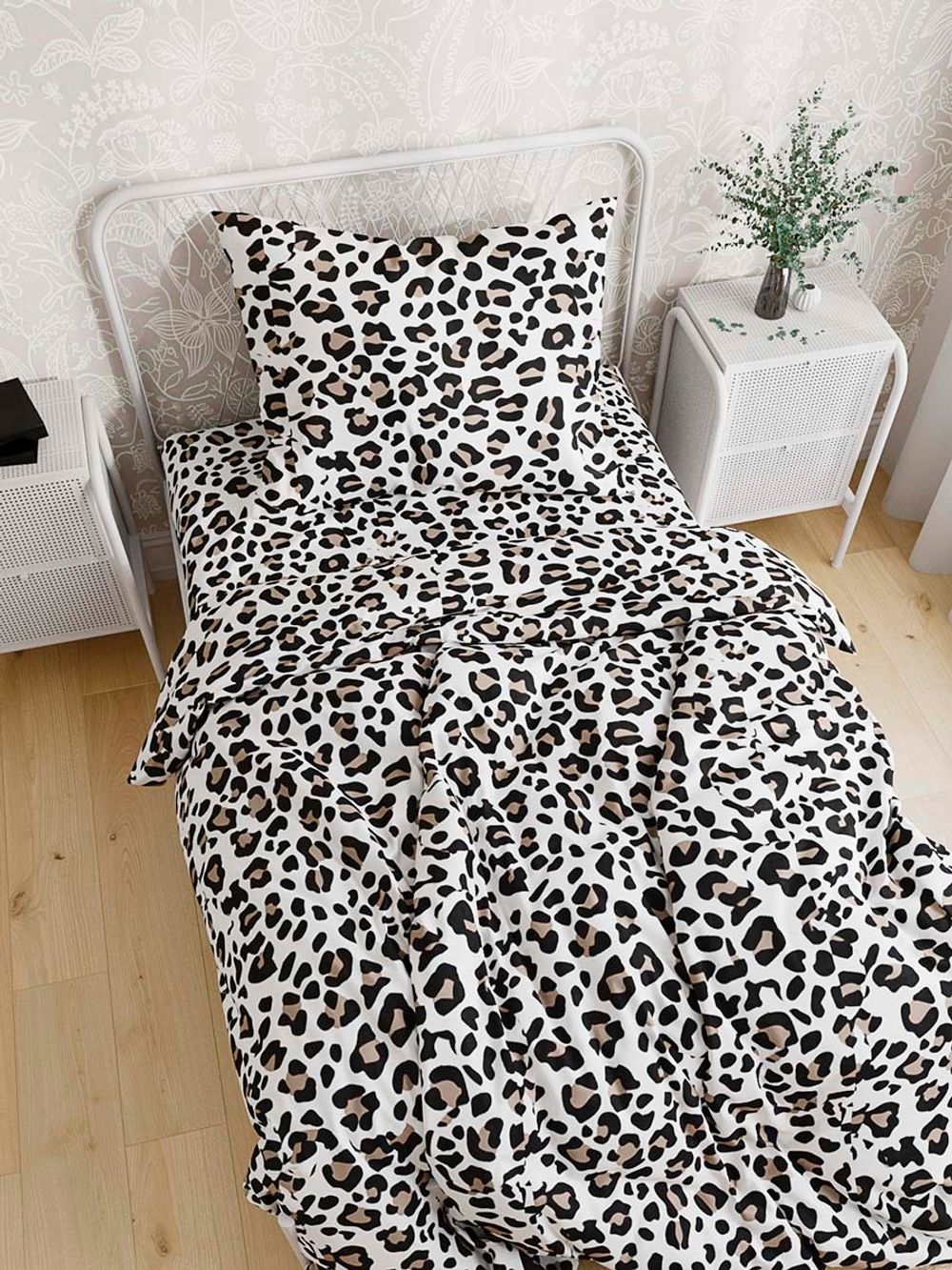 Простынь на резинке Simple House "Panther (полисатин)" 90х200 см